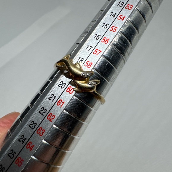 Vintage 10k Yellow Gold Dolphin Ring Size 8.75 Diamond Eyes Ocean Beach - Picture 11 of 12